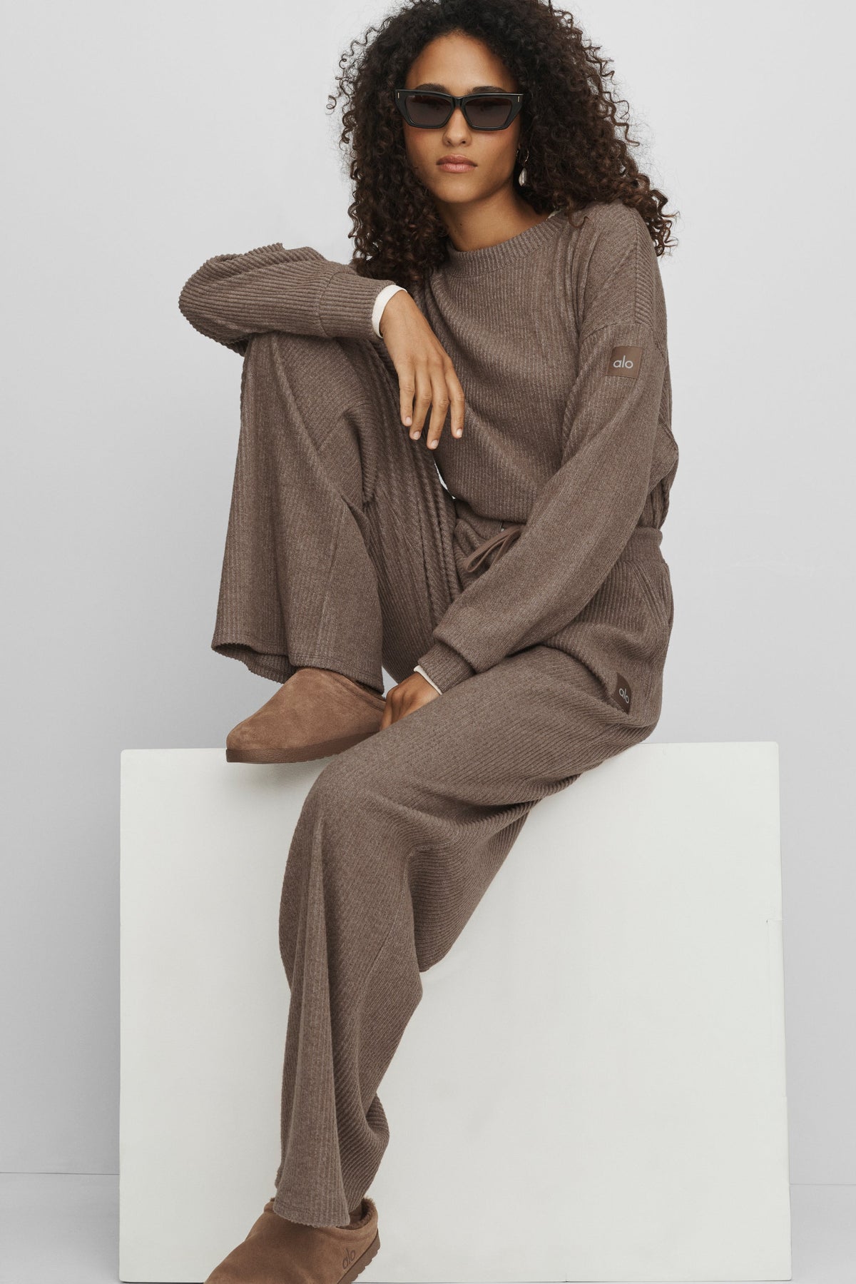 Alo Yoga Muse Wide Leg Pant in Java Brown Heather, product image 5 of 5