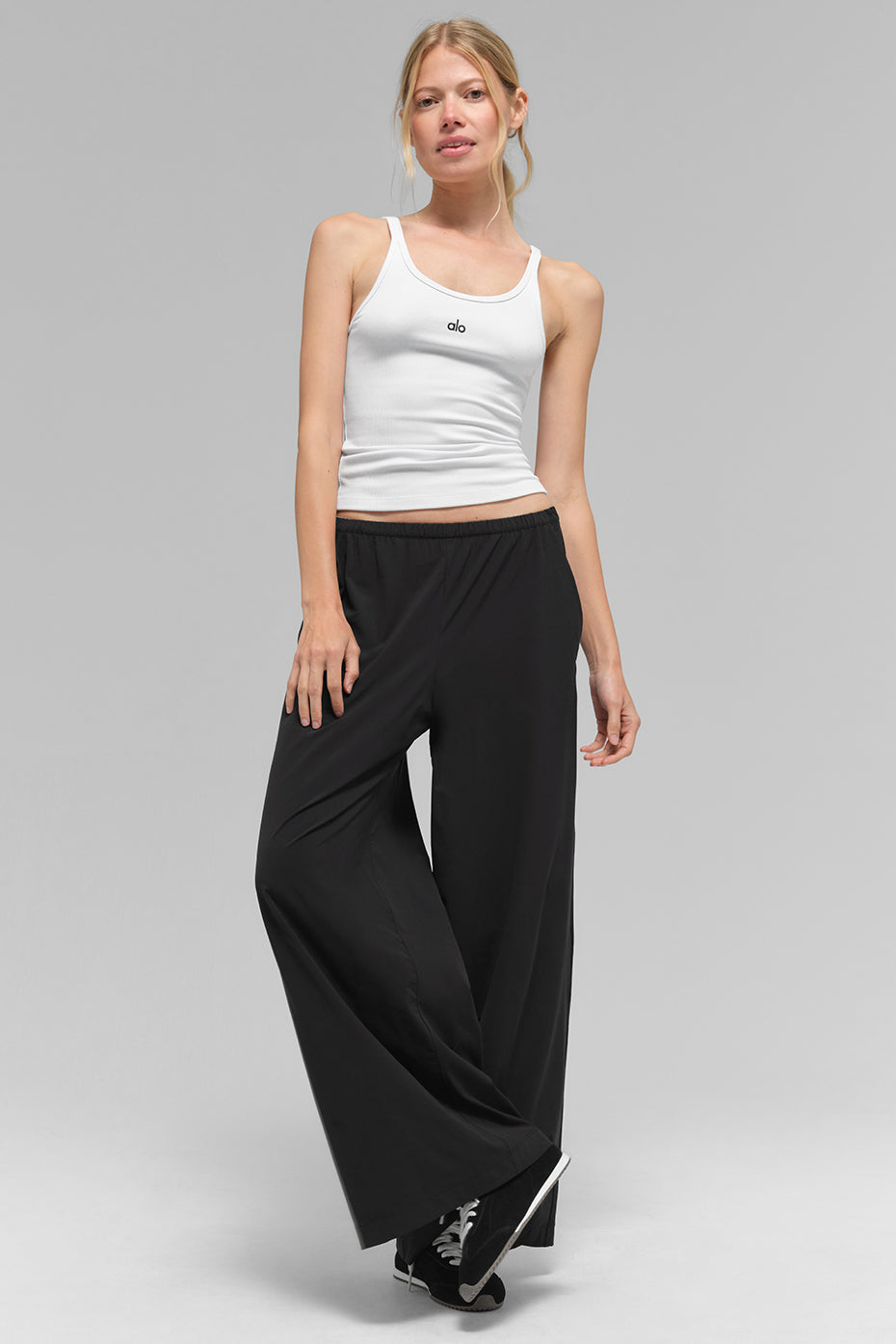 Breezy Wide Leg Pant (Regular) - Black (W54329R)