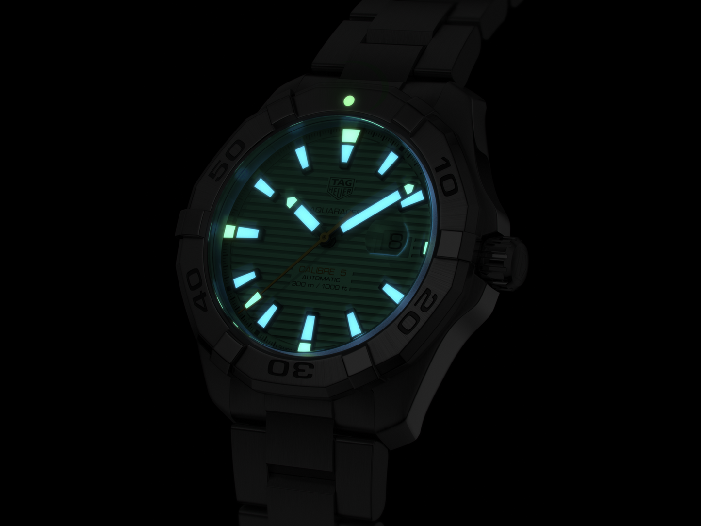 TAG Heuer Aquaracer Men’s Automatic White Dial Steel