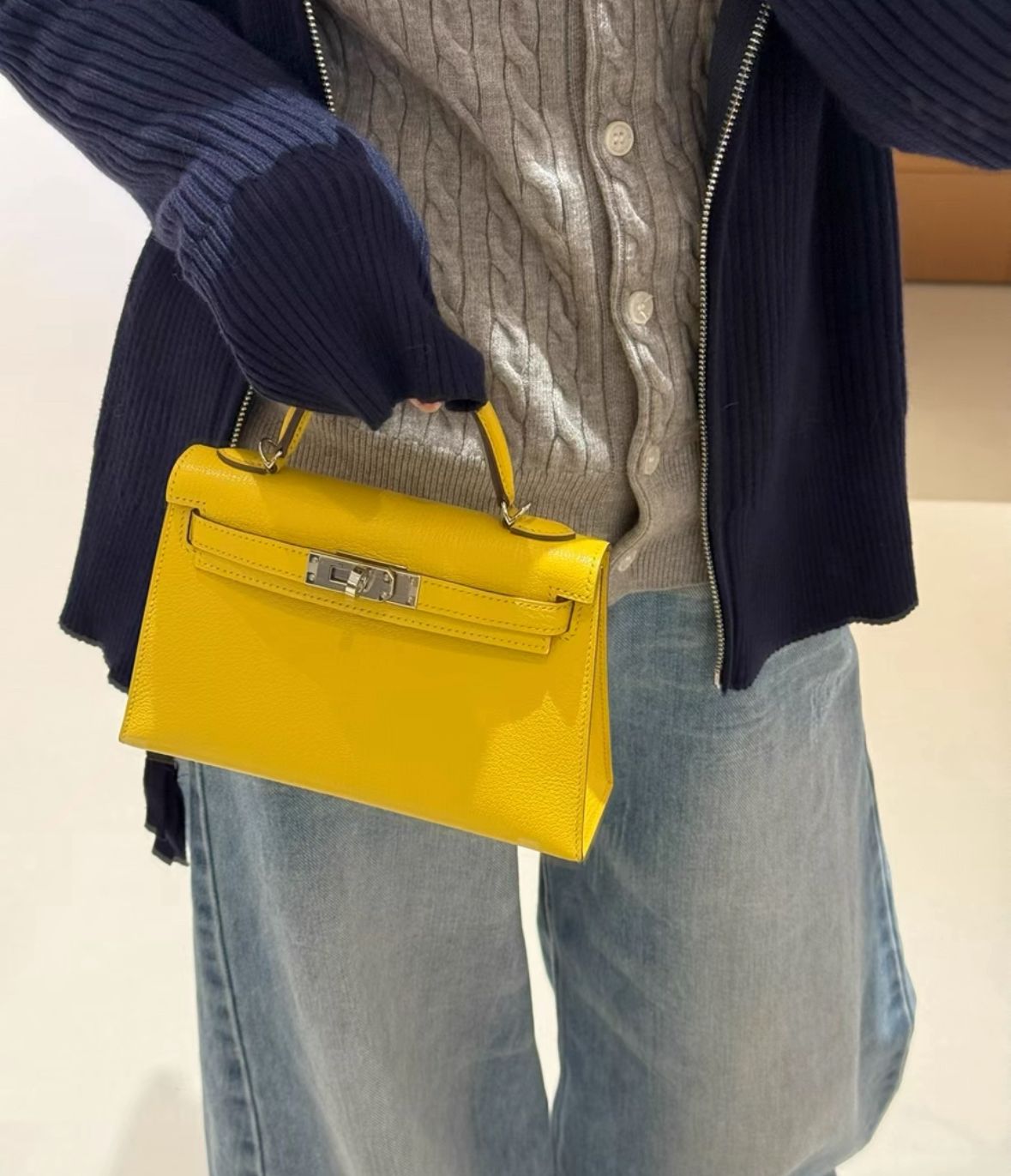 Hermès Mini Kelly 20 Sellier – Pre-Owned, Excellent Condition with Palladium Hardware