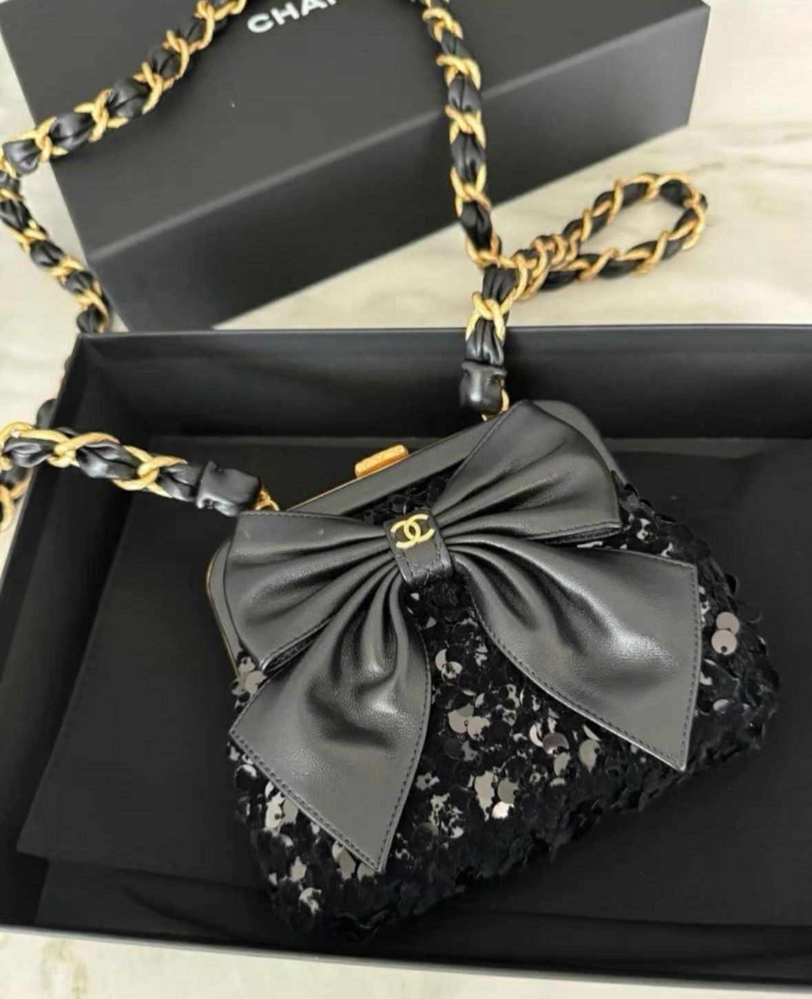 Chanel Clutch with Chain – Black