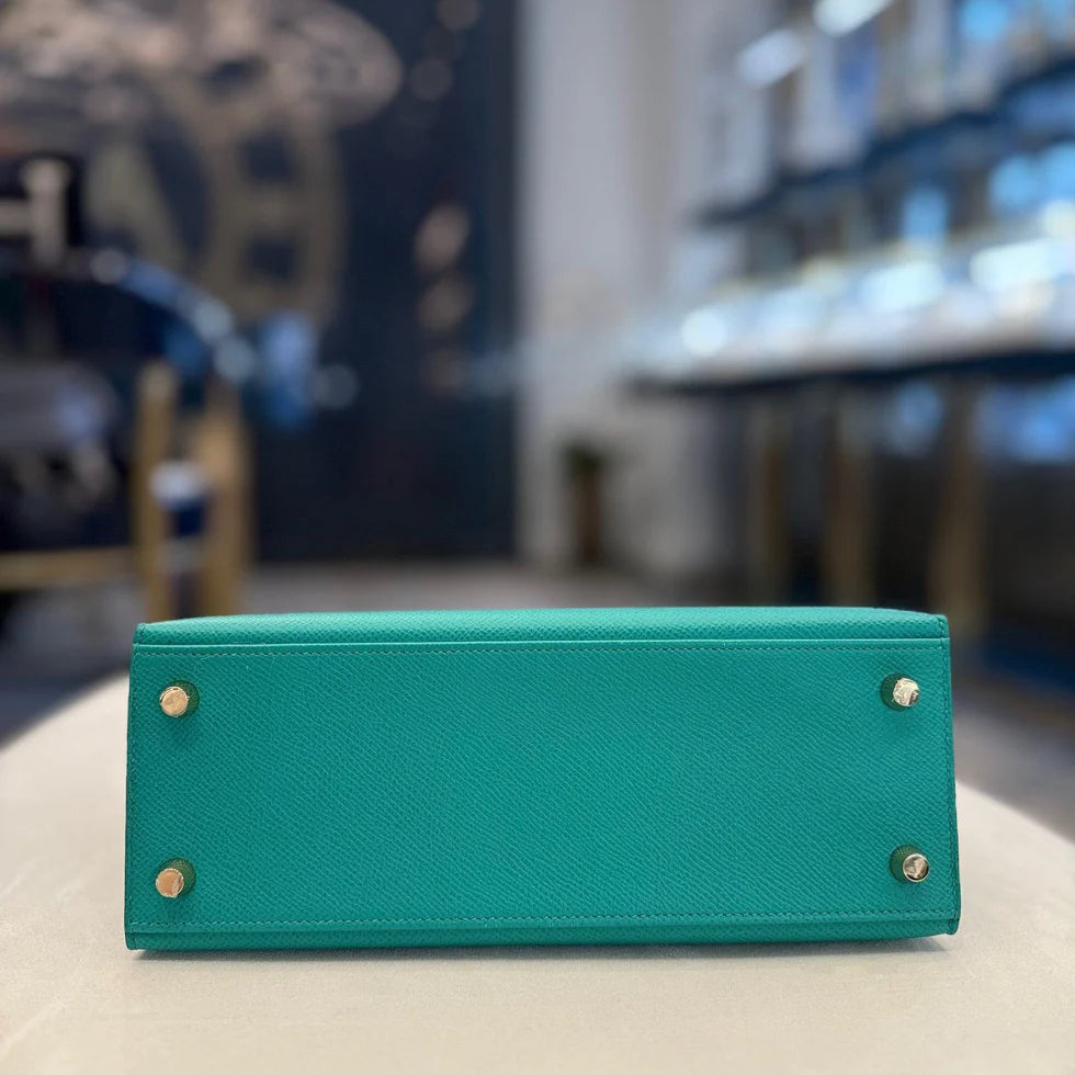 Hermès Kelly Sellier 25 – Vert Jade Epsom with Gold Hardware - Zeuskicks