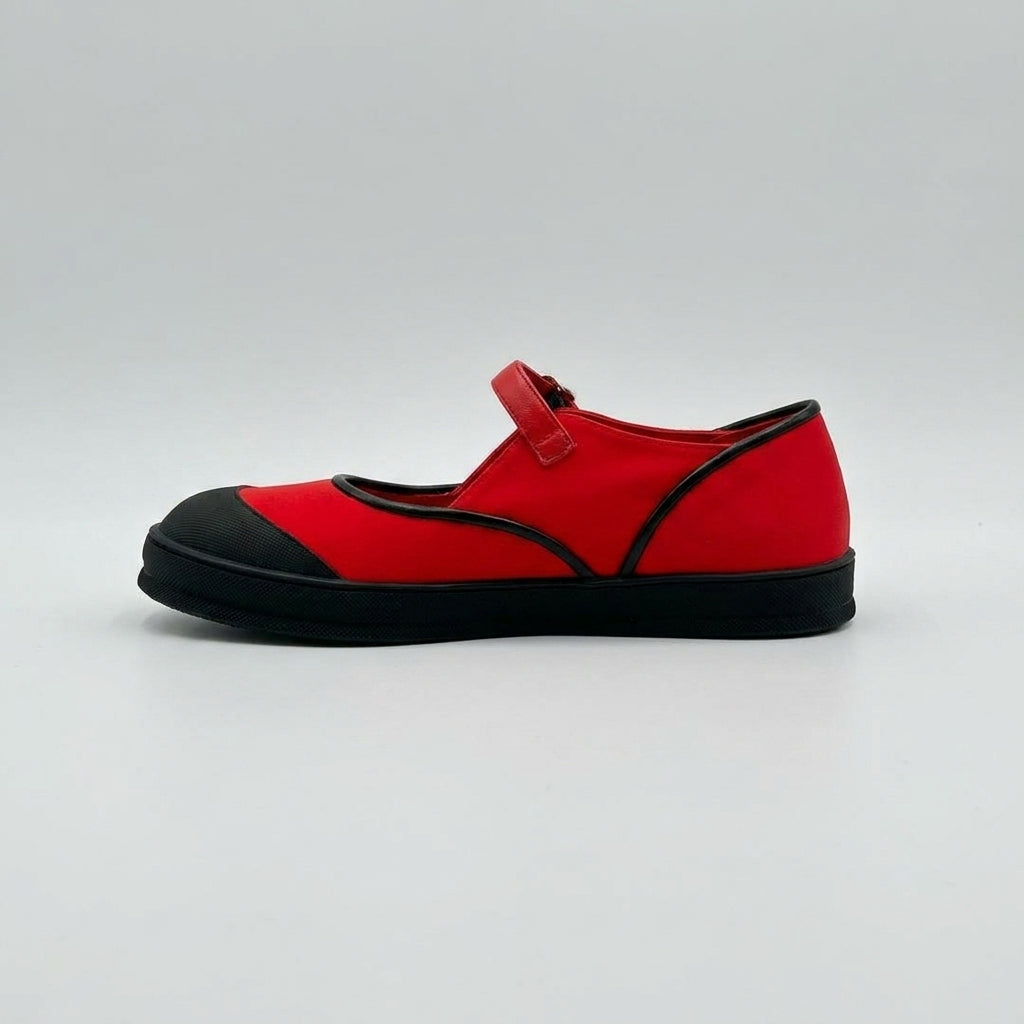 CHANEL Coco Beach Mary Janes – Red Mixed Fibers & Black Rubber - Zeuskicks