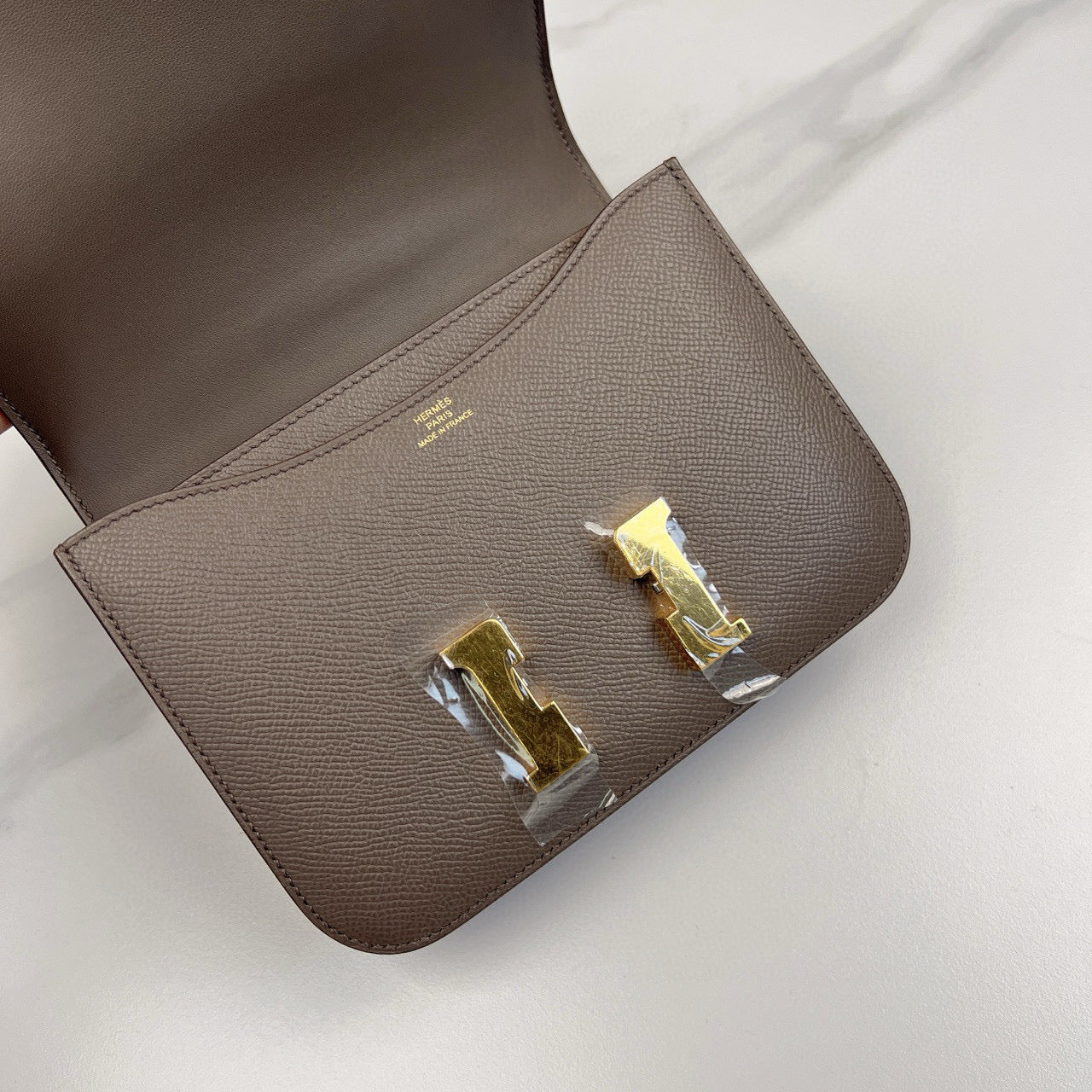 Hermès Constance 19 – Etain Epsom Leather with Gold Hardware - Zeuskicks