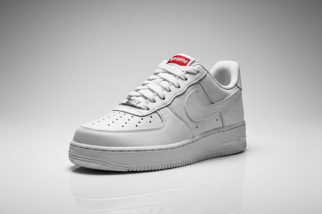 NIKE AIR FORCE 1 LOW SUPREME WHITE: The Iconic Sneaker That Blends Streetwear and Luxury