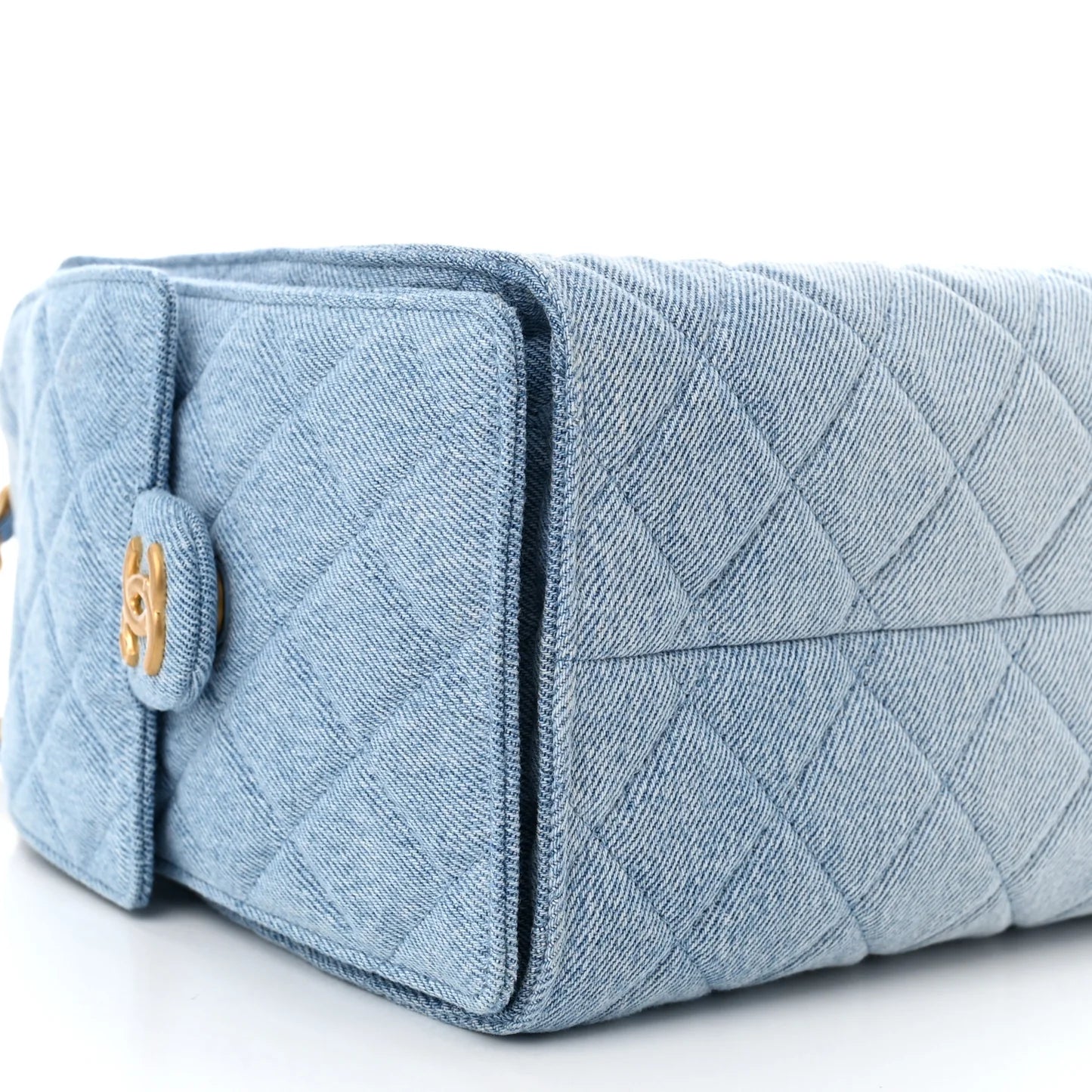 Chanel Small 25 Handbag – Washed Denim Quilted (Blue)