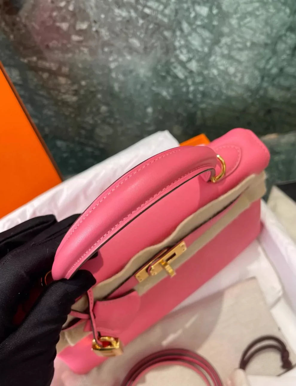 Hermès Kelly 25 – Pink - Zeuskicks