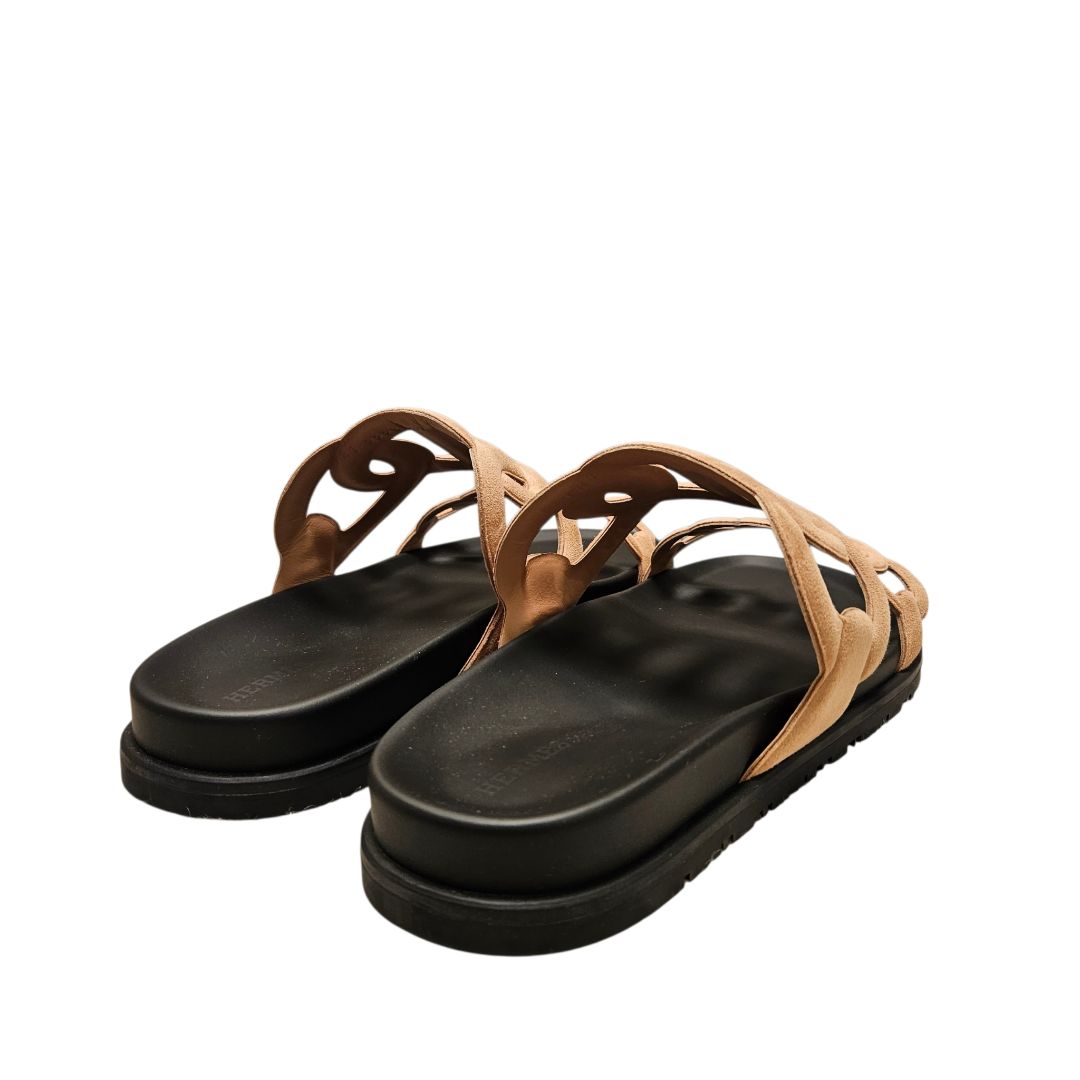 Hermès Extra Sandals – Beige Suede Goatskin Edition
