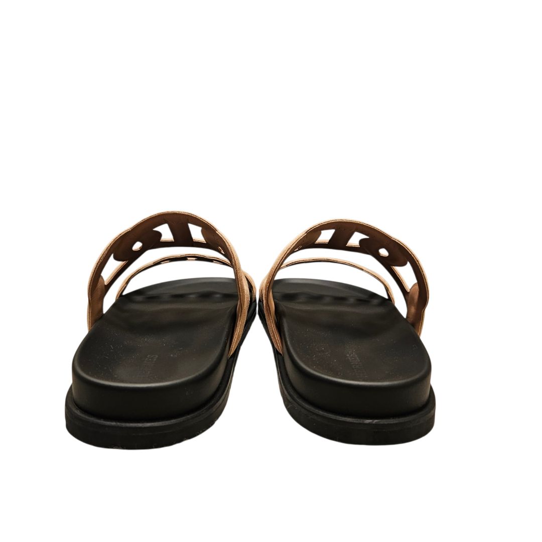 Hermès Extra Sandals – Beige Suede Goatskin Edition
