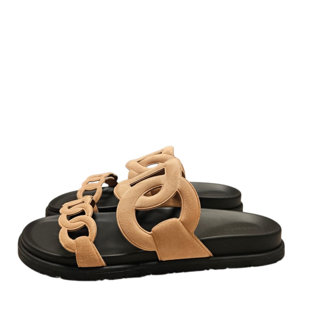 Hermès Extra Sandals – Beige Suede Goatskin Edition