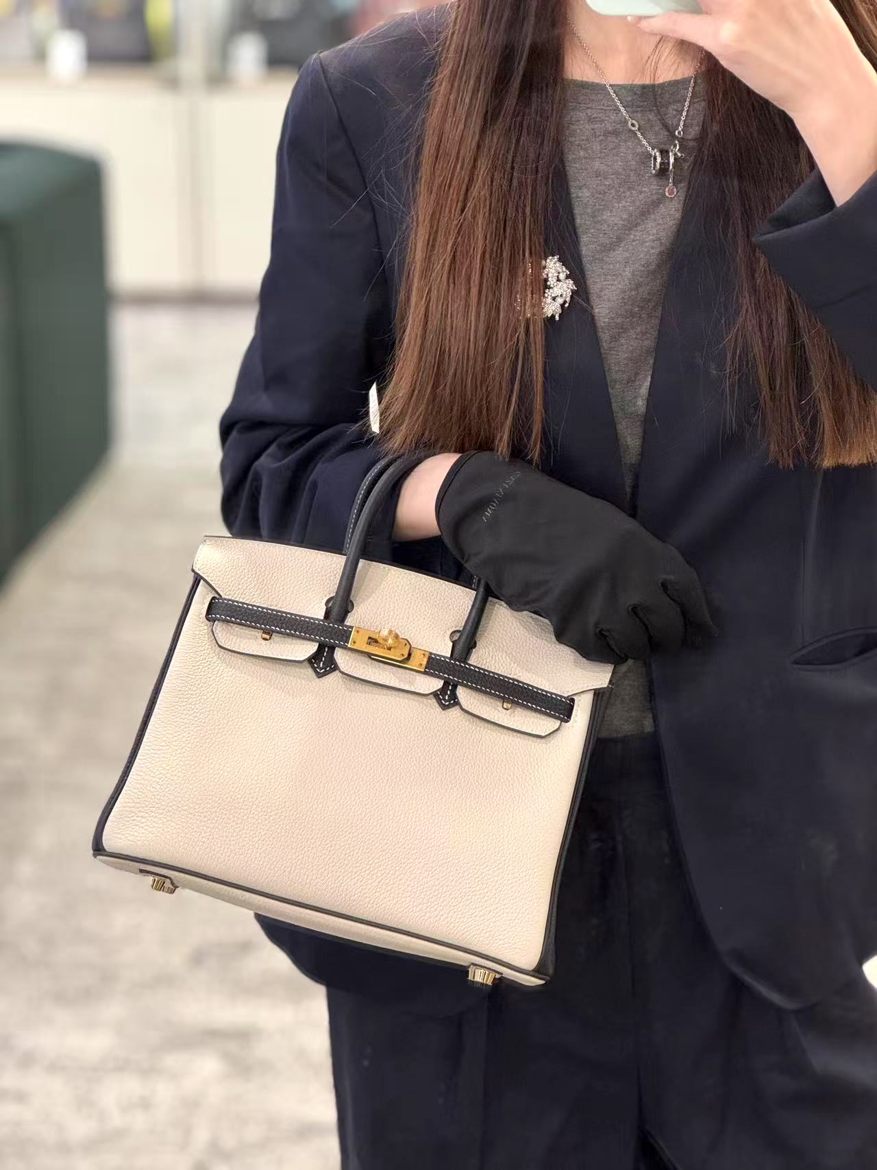 Hermès Special Order (HSS) Birkin 25 – Black (89) & Nata (I2) Togo Leather with Brushed Gold Hardware (2020 Y Stamp) - Zeuskicks