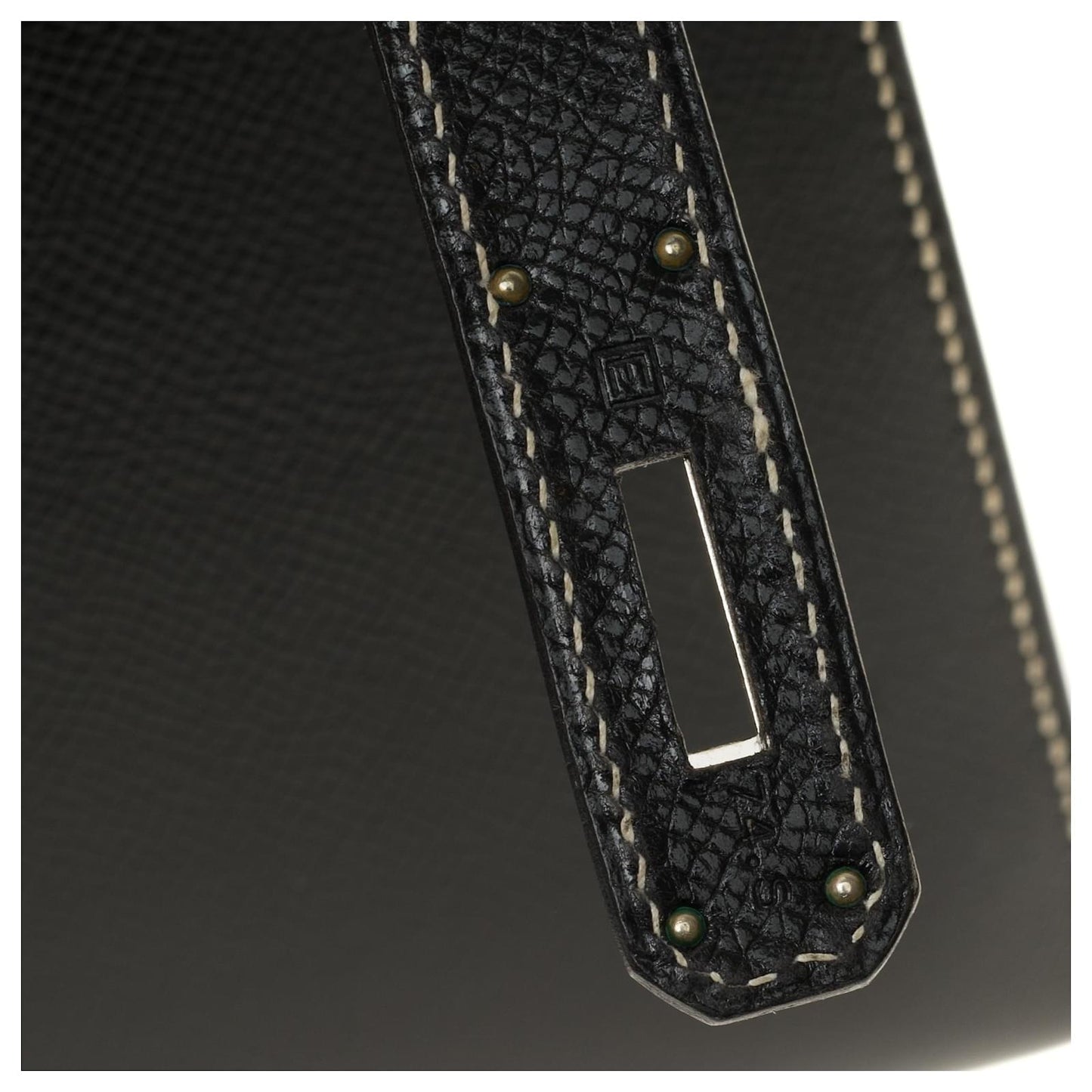 Hermès Kelly Saddler 32 – Black Epsom Leather with Palladium Hardware - Zeuskicks