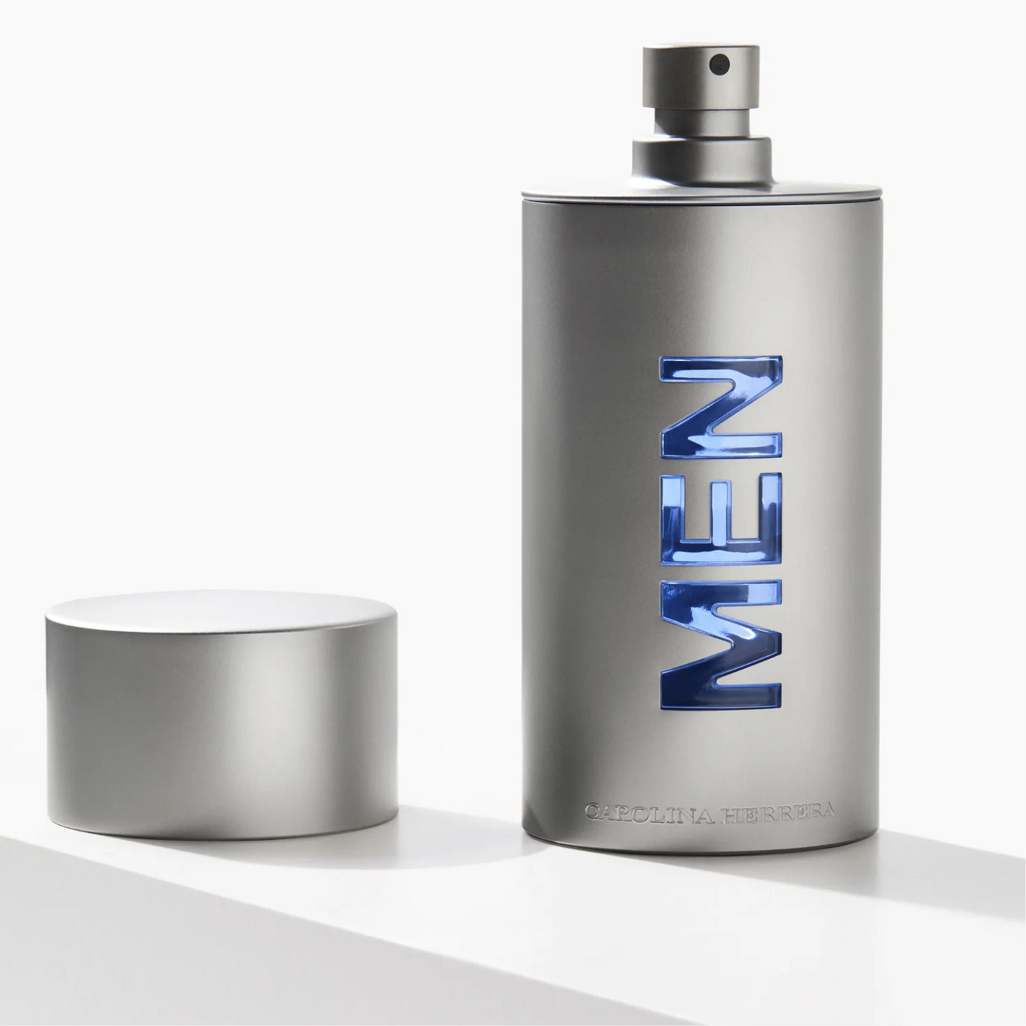 Carolina Herrera 212 NYC Eau de Toilette for Men — image 1