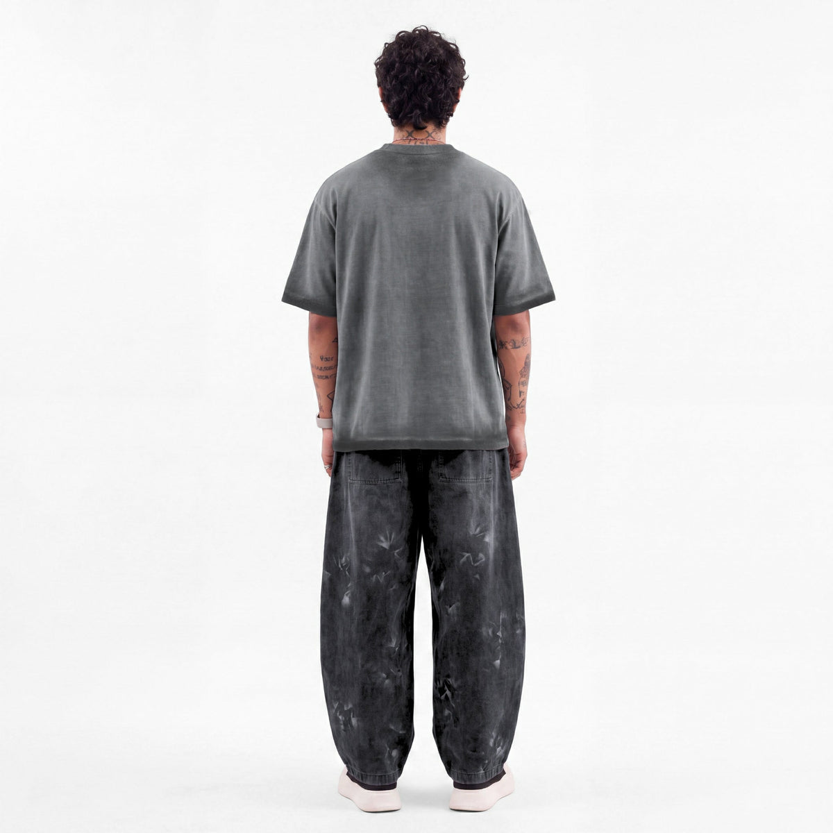 DISTORTED T-SHIRT by GREY AREA