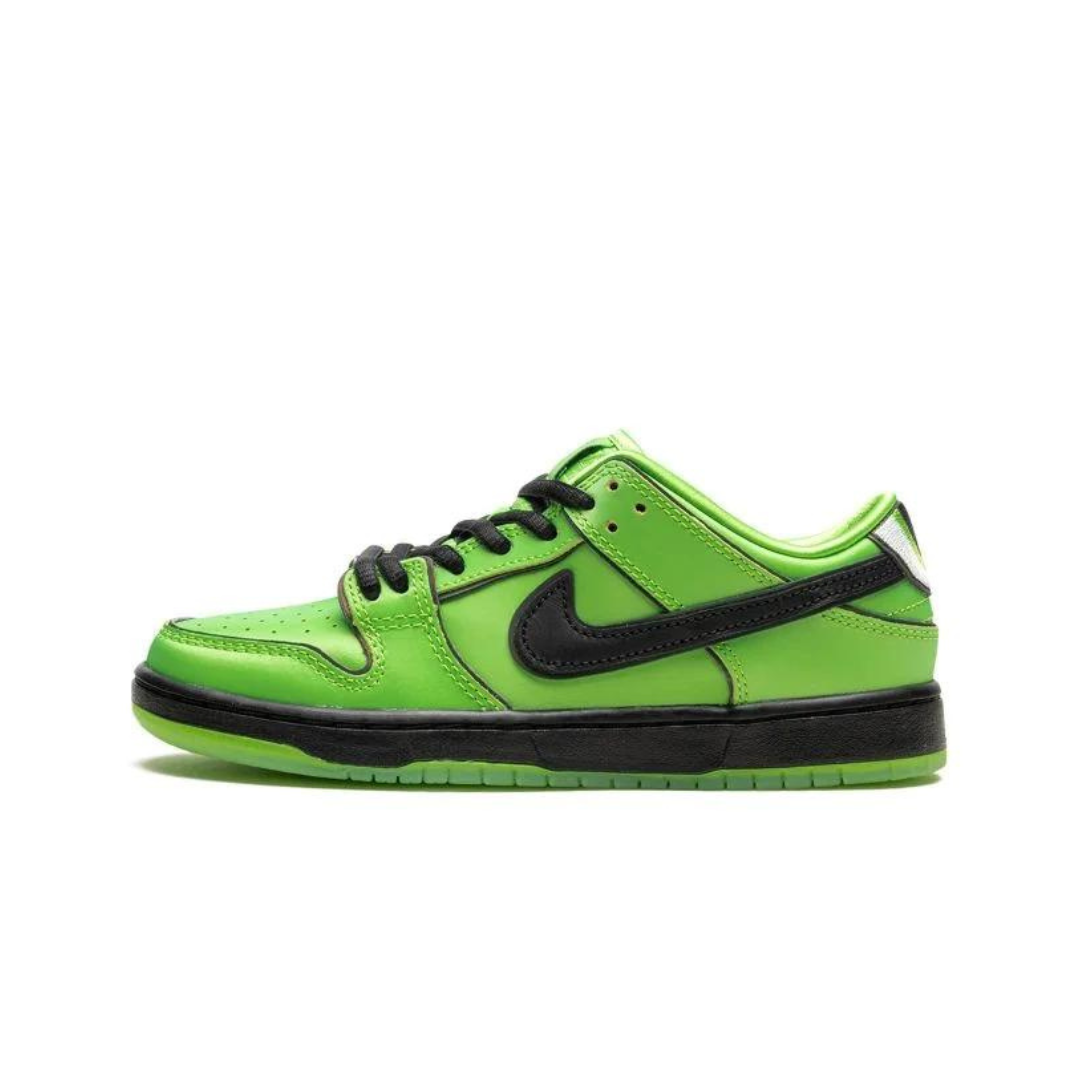 Nike SB Dunk Low The Powerpuff Girls Buttercup (Pre School Kids) by Nike Kids