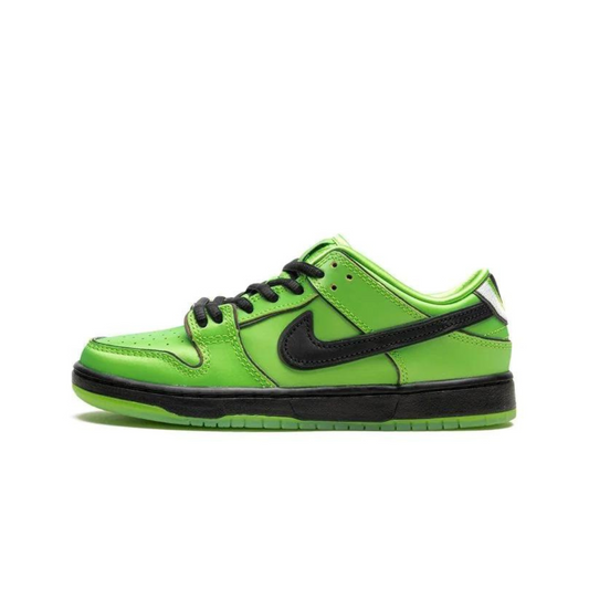Nike SB Dunk Low The Powerpuff Girls Buttercup (Pre School Kids) by Nike Kids
