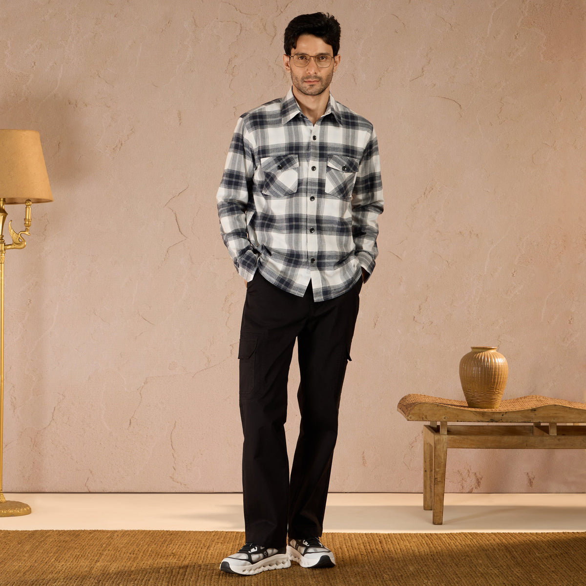 COTTON LIGHTWEIGHT FLANNEL SHIRT - NAVY by Warping Theories
