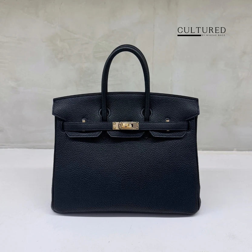 Hermès Birkin 25 – Togo Leather in Bleu Nuit with Gold Hardware