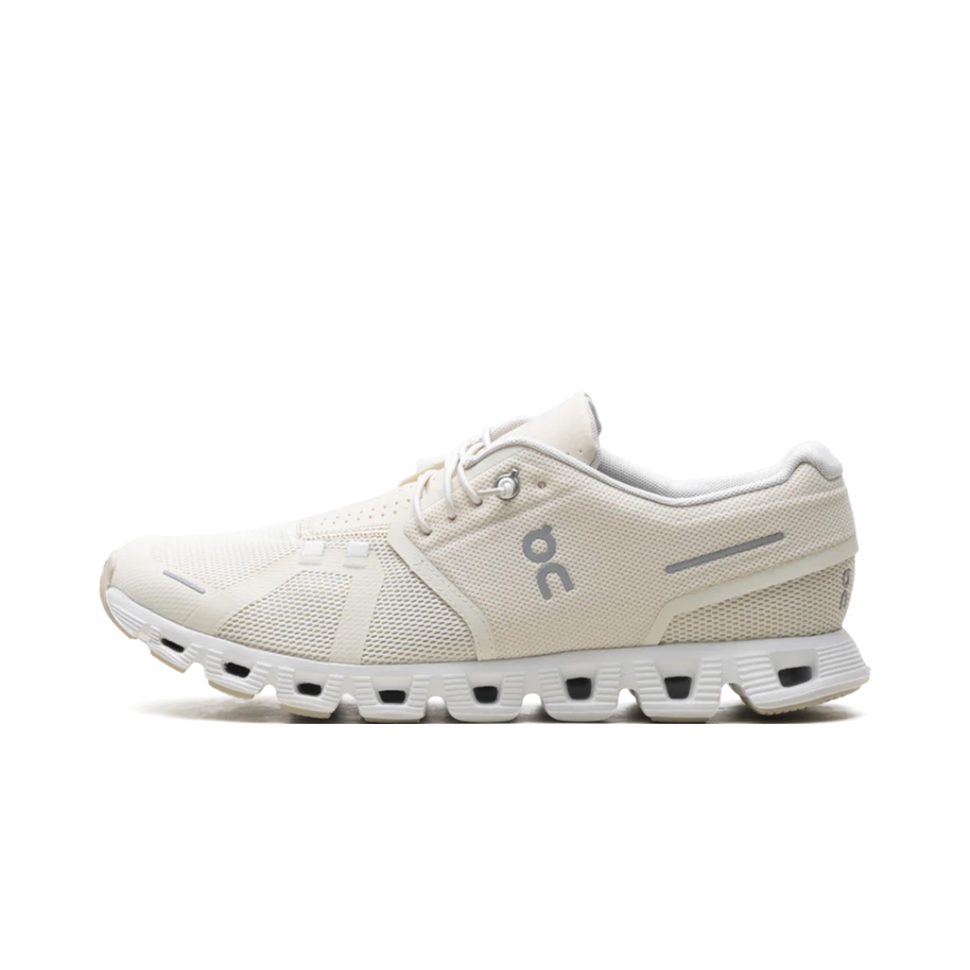On Running Cloud 5 Cream Sand by ON