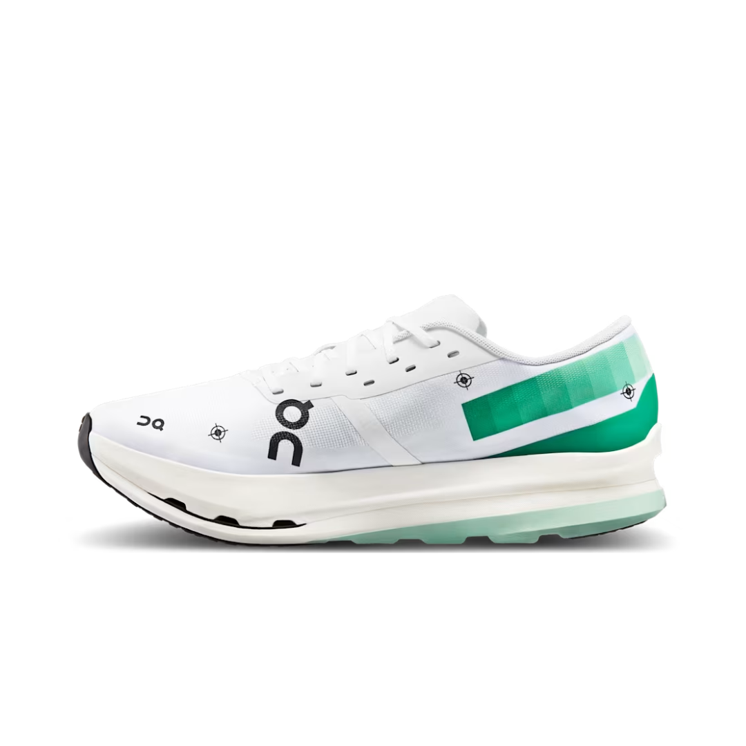 On CloudBoom Echo 3 Undyed White Mint by ON