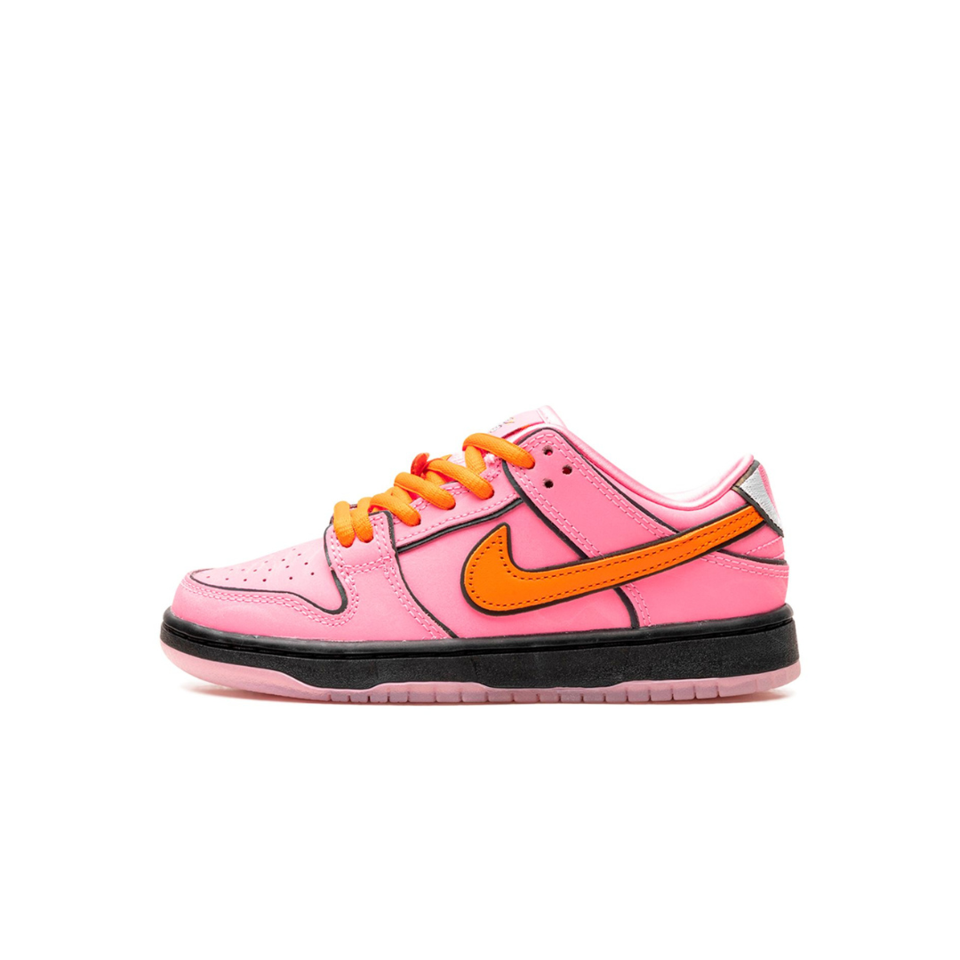Nike SB Dunk Low The Powerpuff Girls Blossom (Pre School Kids) by Nike Kids