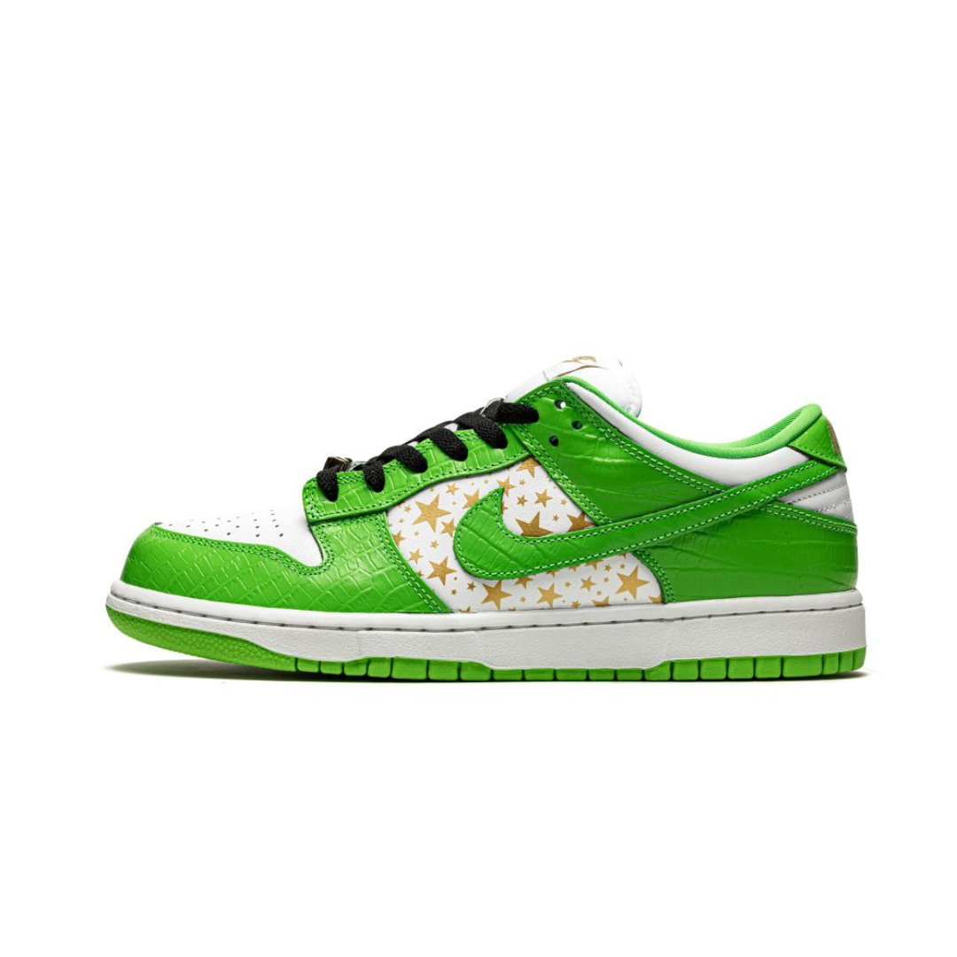 Nike SB Dunk Low Supreme Stars Mean Green (2021) by Nike Dunk