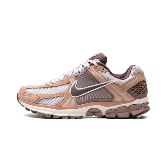Nike Zoom Vomero 5 Dusted Clay by NIKE RUNNING