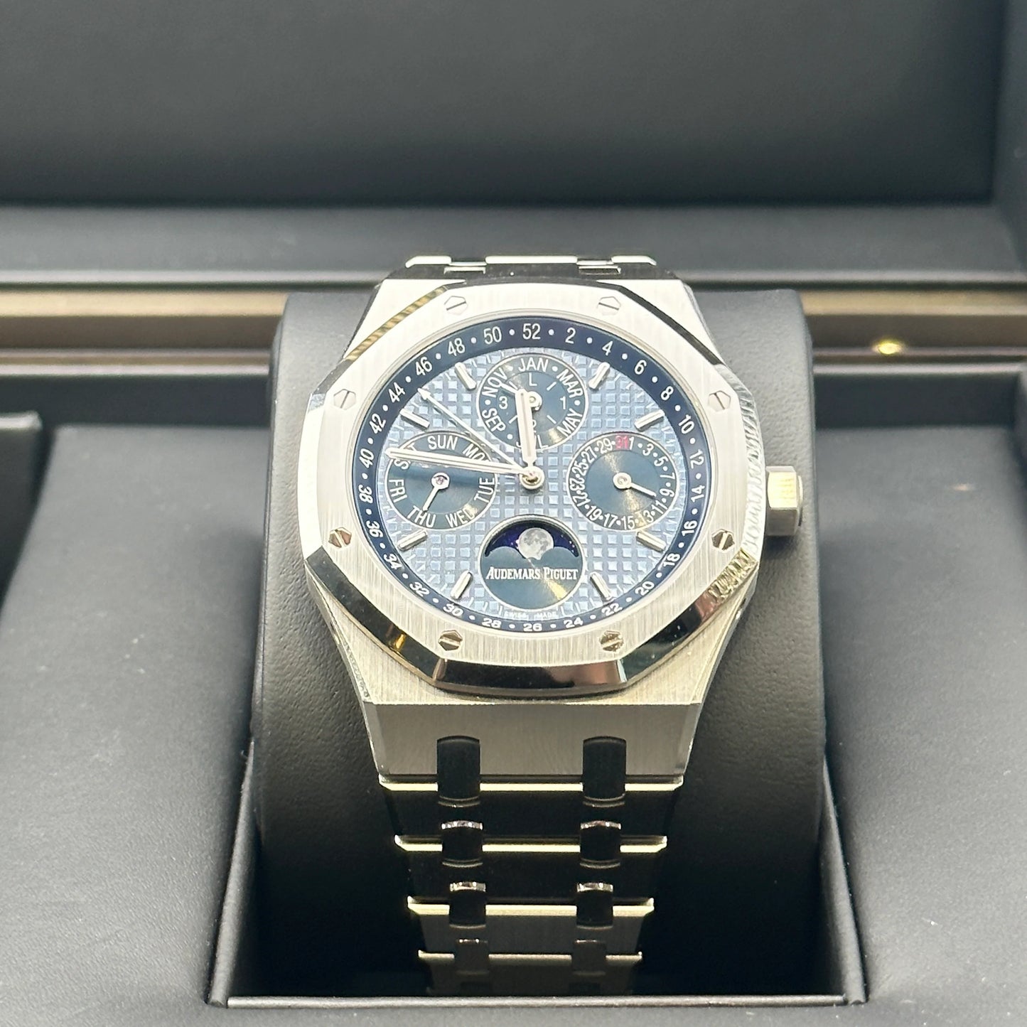 Men’s Audemars Piguet Royal Oak Perpetual Calendar 26574ST Steel Full Set