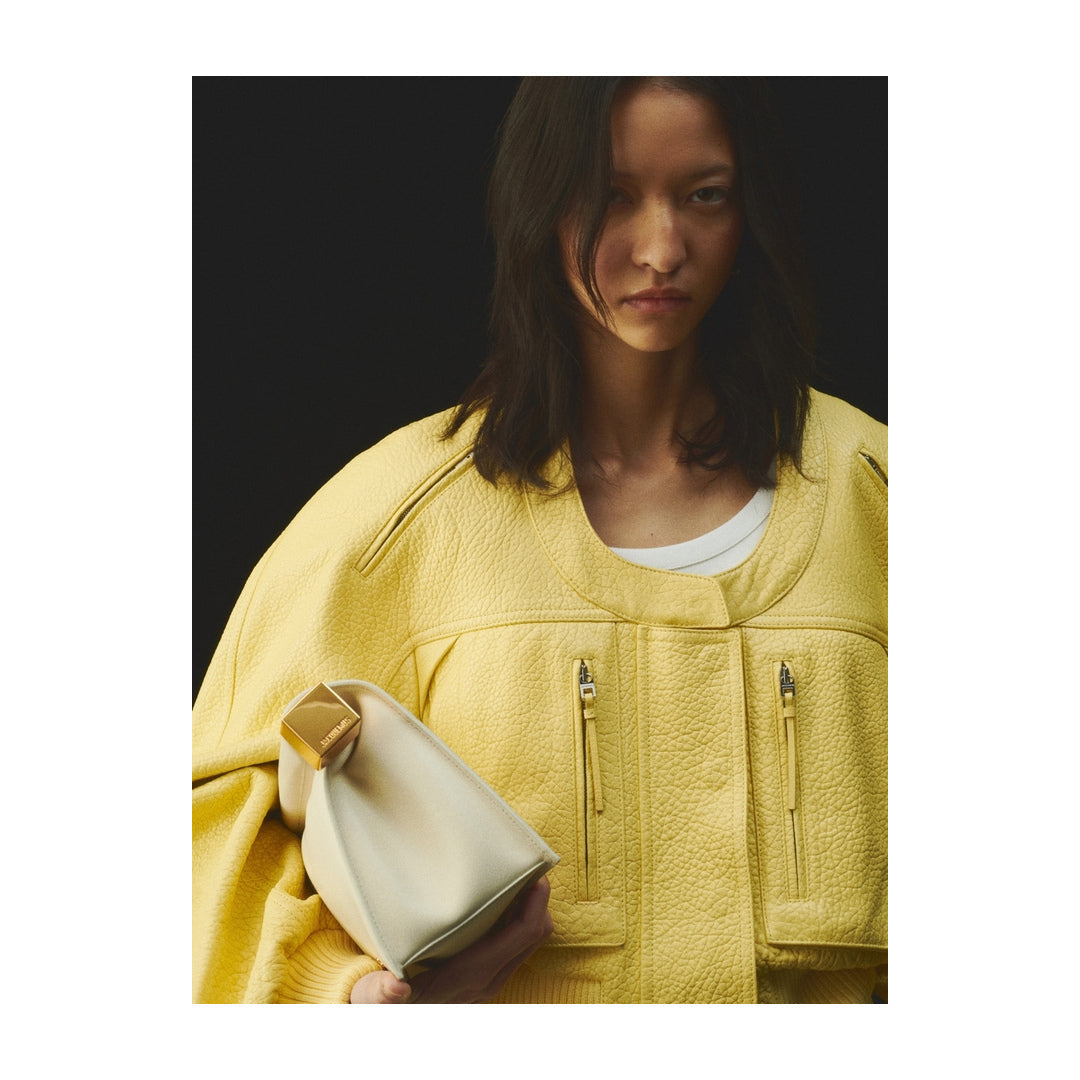 jacquemus The Rond Carré clutch Light Ivory by jacquemus