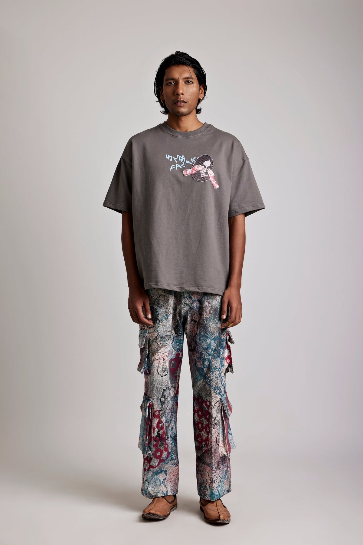 Mumtaz Andekhi - Tshirt by FARAK