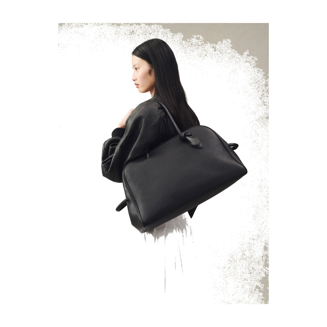 jacquemus The large Turismo Black by jacquemus