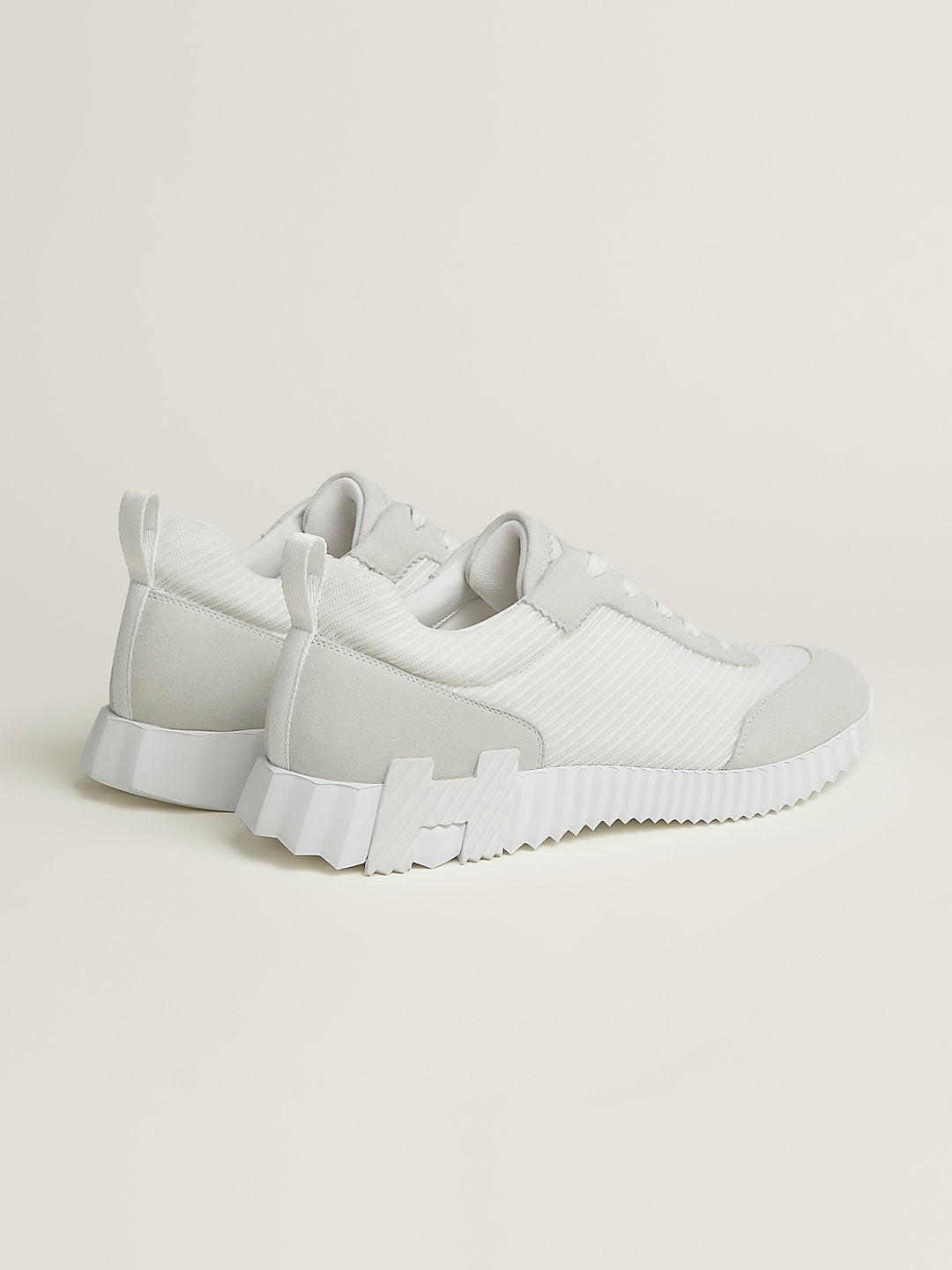 Hermès Bouncing sneaker in Blanc – back view