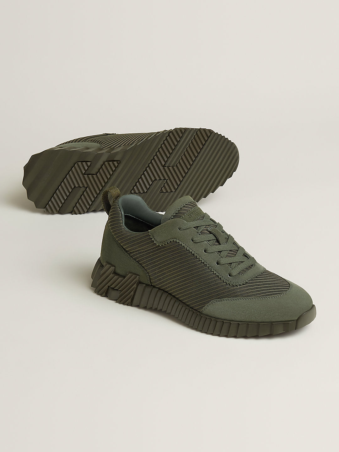 Hermès Bouncing sneaker in Vert Véronèse – front view