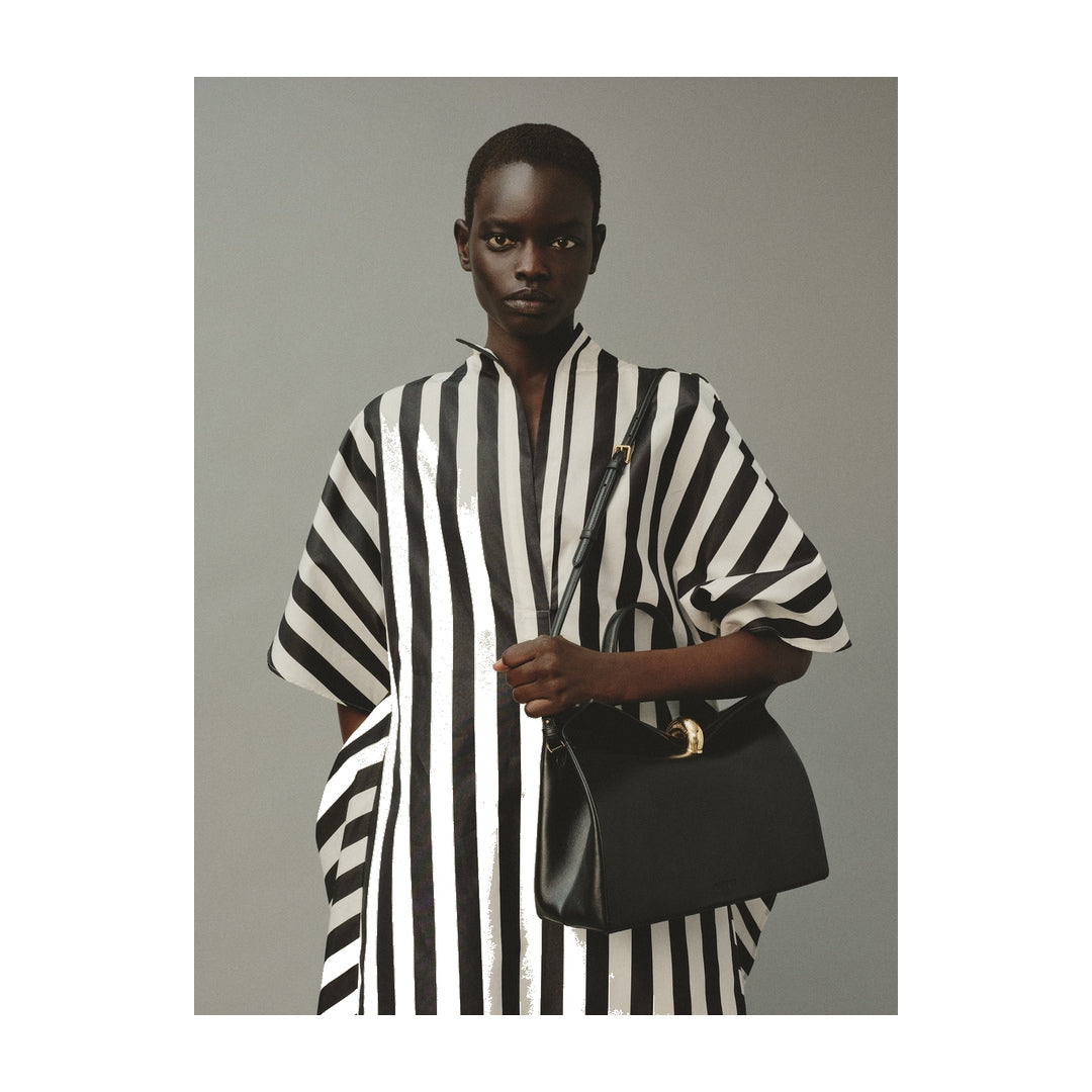 jacquemus The Valérie Black by jacquemus