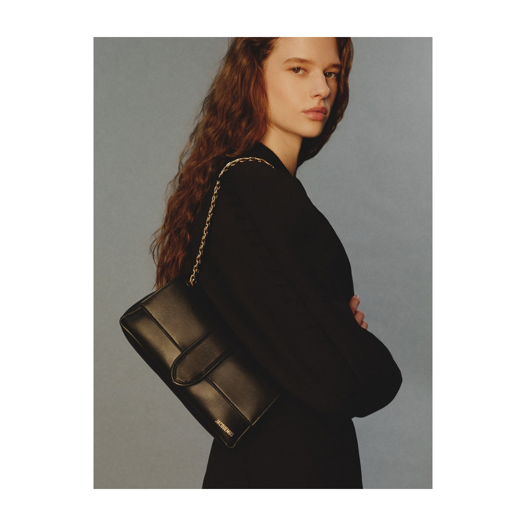 jacquemus The Bambino Chaine Black by jacquemus