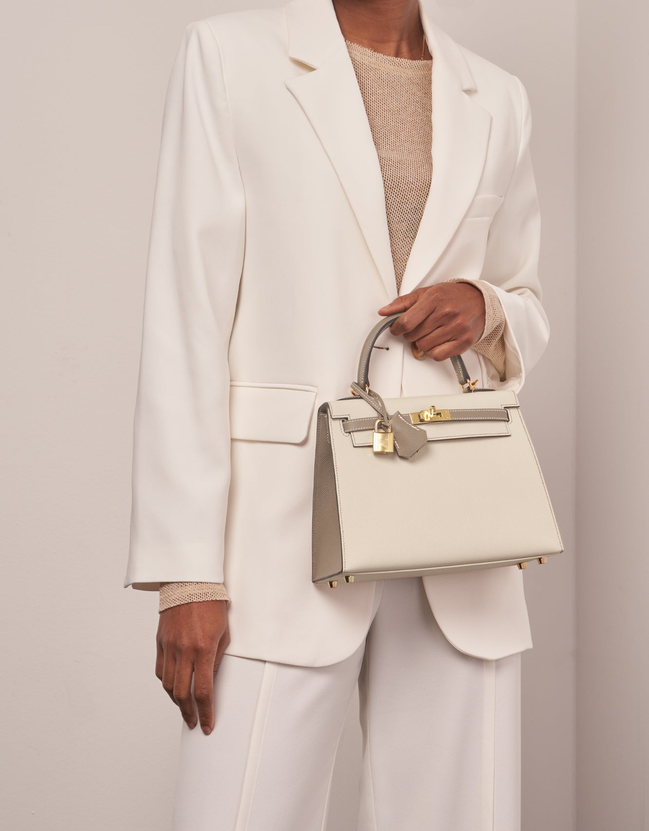 Reference only, different item: Hermes Kelly HSS 25 Epsom Craie / Gris Asphalte; website photo 1