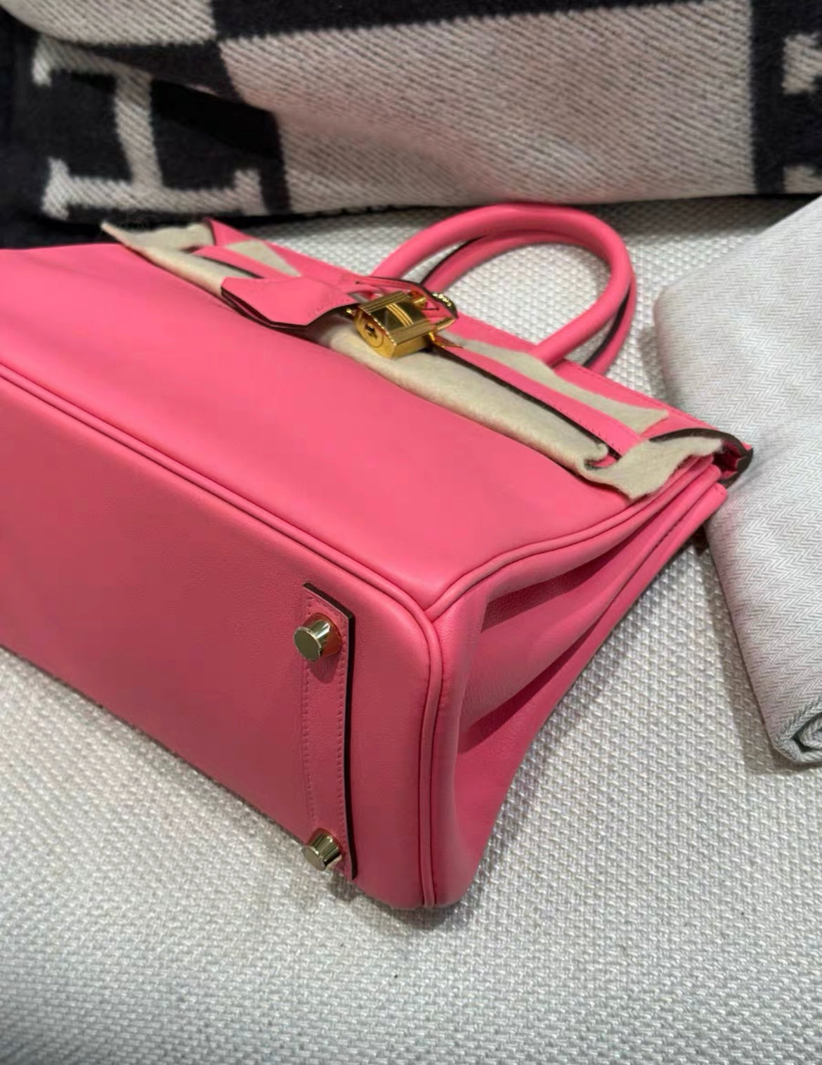 Hermès Birkin 25 Rose Lipstick Pink Swift Leather Gold Hardware