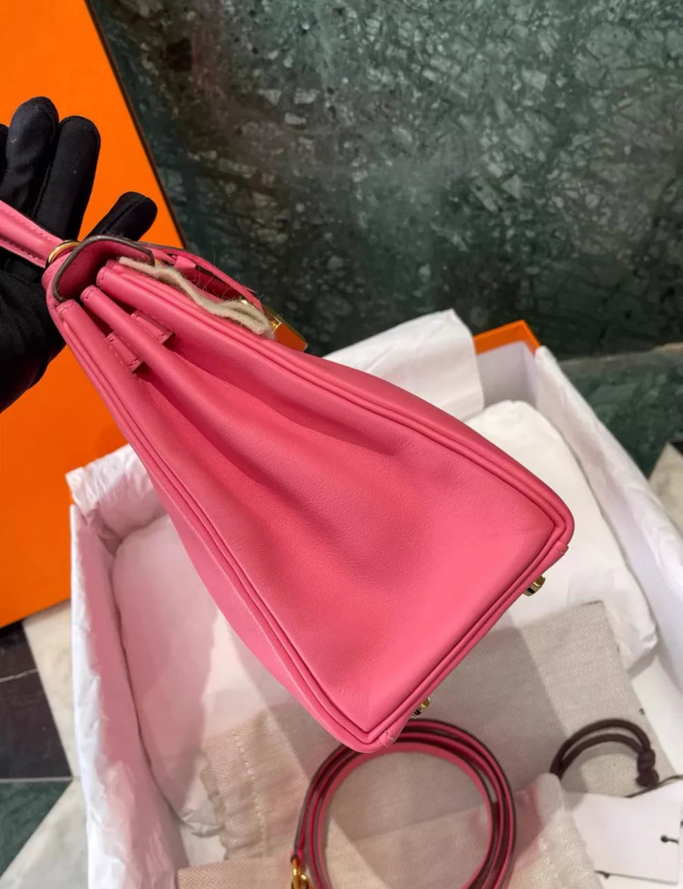 Hermès Kelly 25 – Pink - Zeuskicks