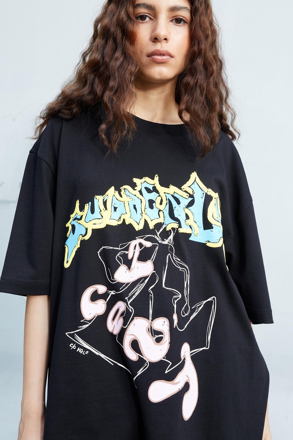 'SUDDENLY I CAN'T' TEE by Kilogram