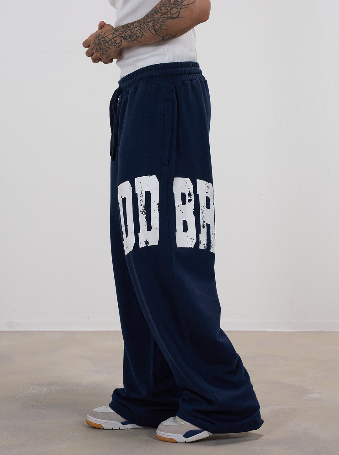 Baggy Pants Navy by DEADBEAR