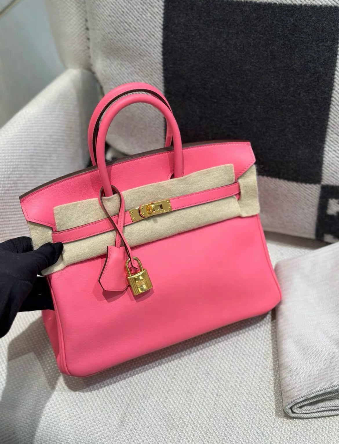 Hermès Birkin 25 Rose Lipstick Pink Swift Leather Gold Hardware