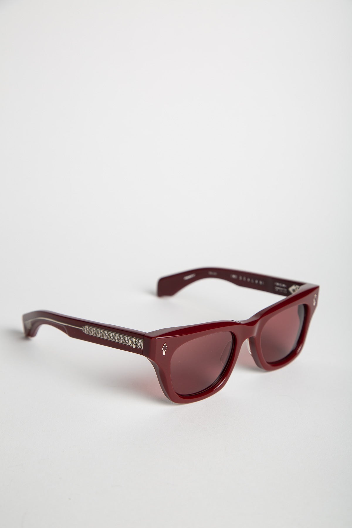 Jacques Marie Mage Dealan Epoxy II – Cassis