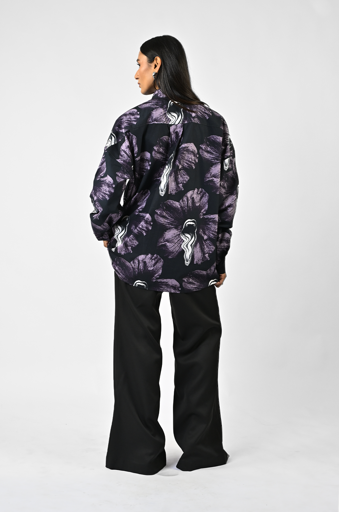 Tongue-printed oversized cotton shirt by HUEMN