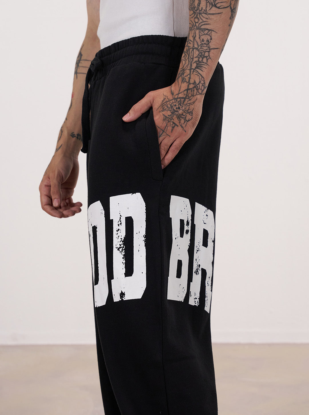 Baggy Pants Black by DEADBEAR