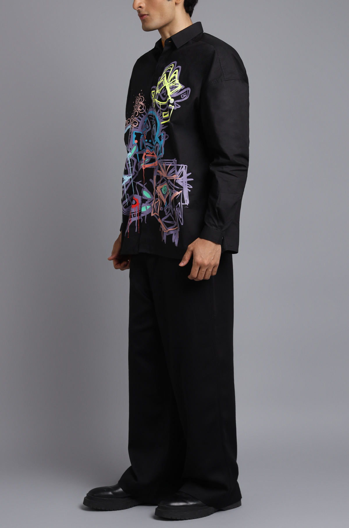 Diversity 2.1 Shirt (Black) by HUEMN