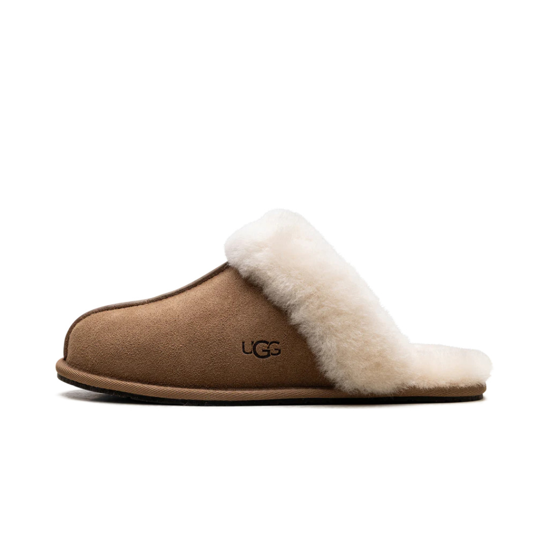 UGG Scuffette II Slipper (W) by UGG