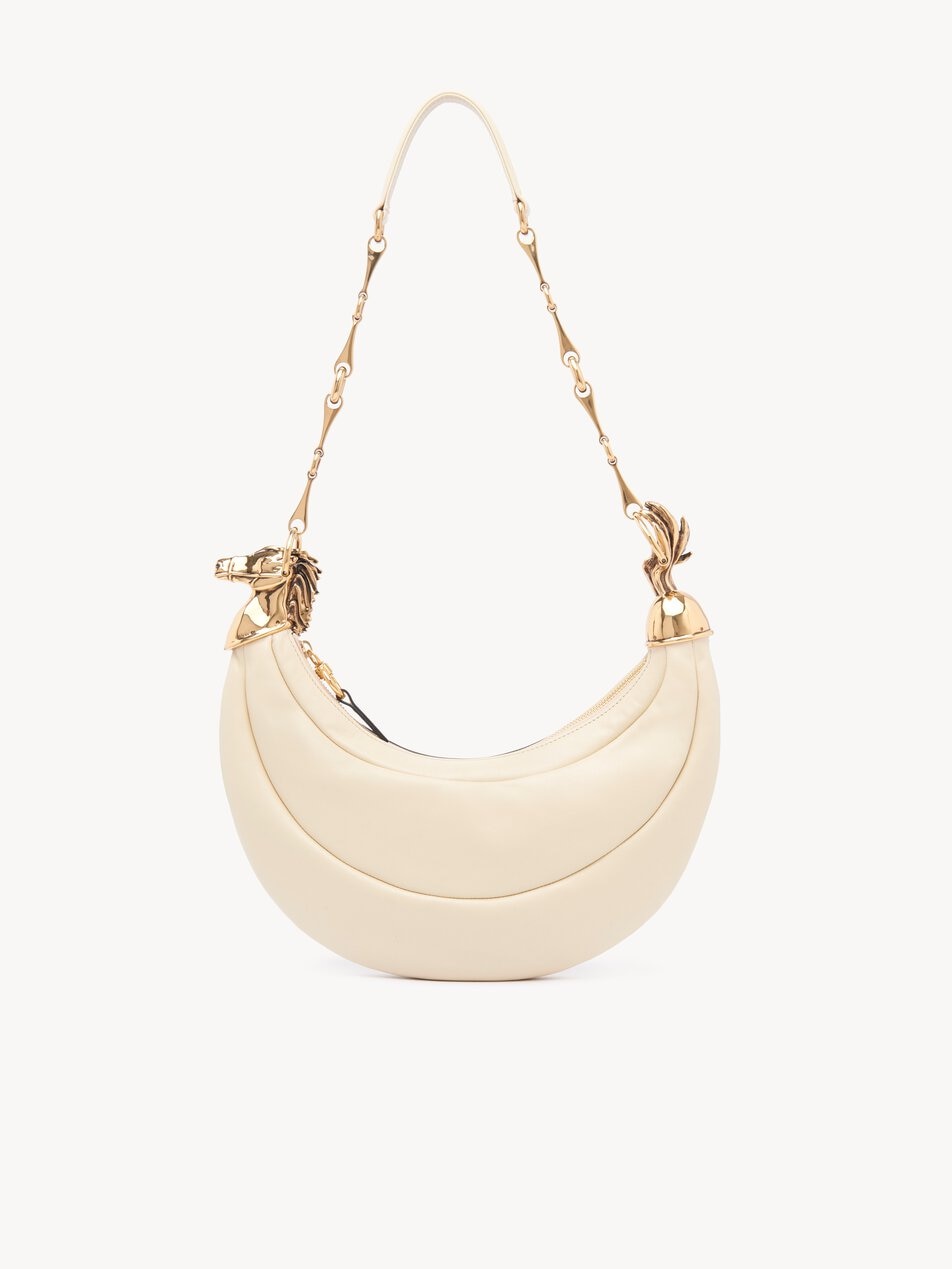 CHLOE Chain Horse shoulder bag in grained leather Deep Ivory by CHLOE