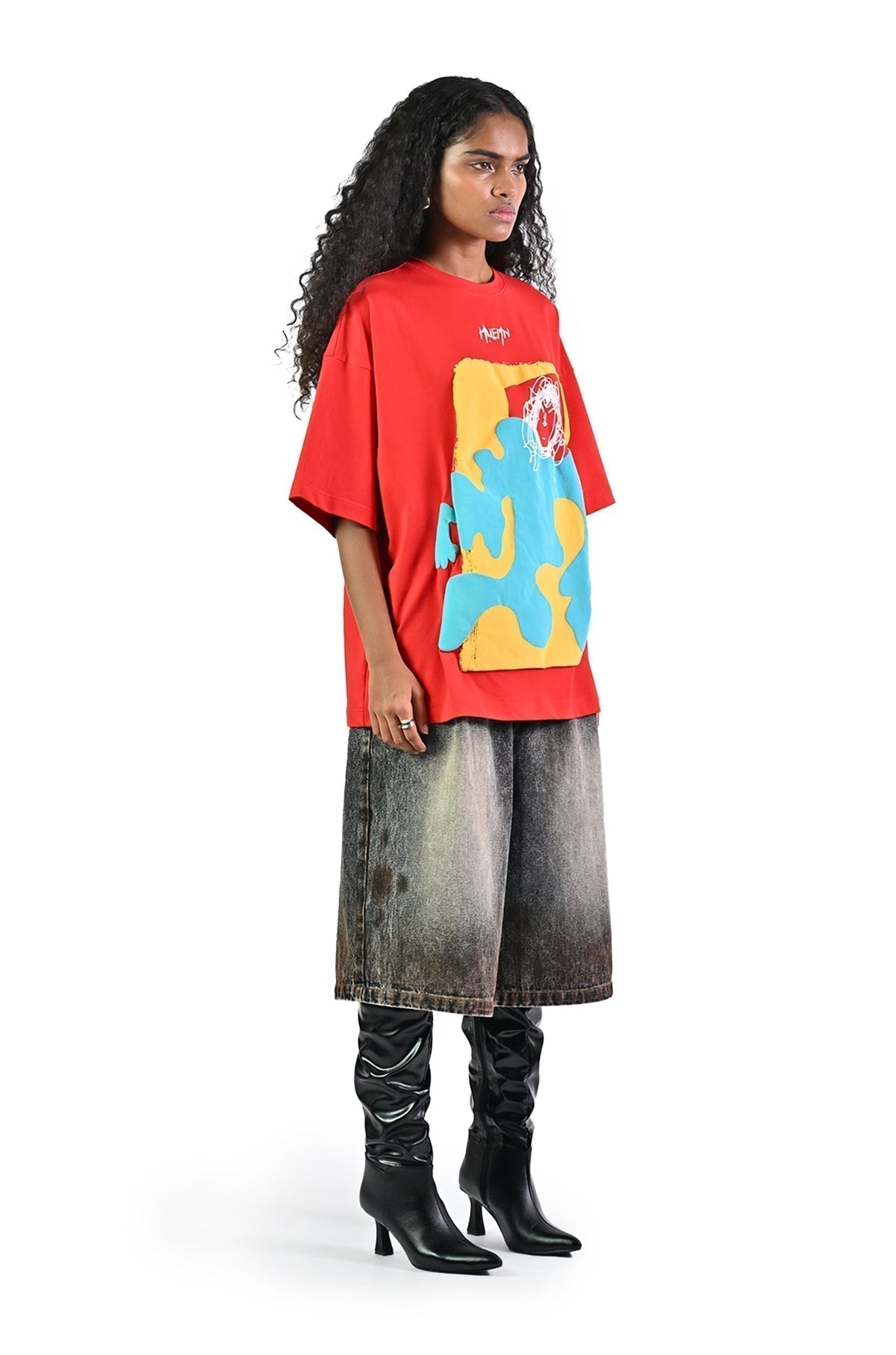 Doodle man t-shirt - Red by HUEMN