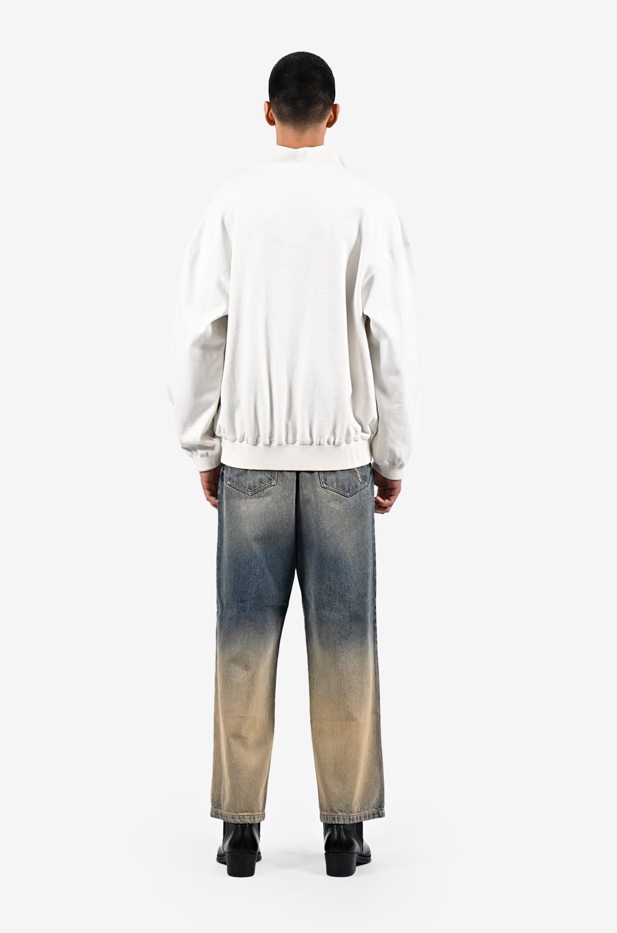 Horse printed sweatshirt - White by HUEMN