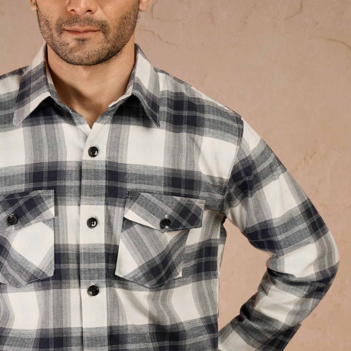 COTTON LIGHTWEIGHT FLANNEL SHIRT - NAVY by Warping Theories